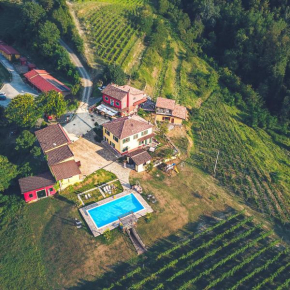 Agriturismo nelle Langhe - Tenuta MonteOliveto - Family Cottage